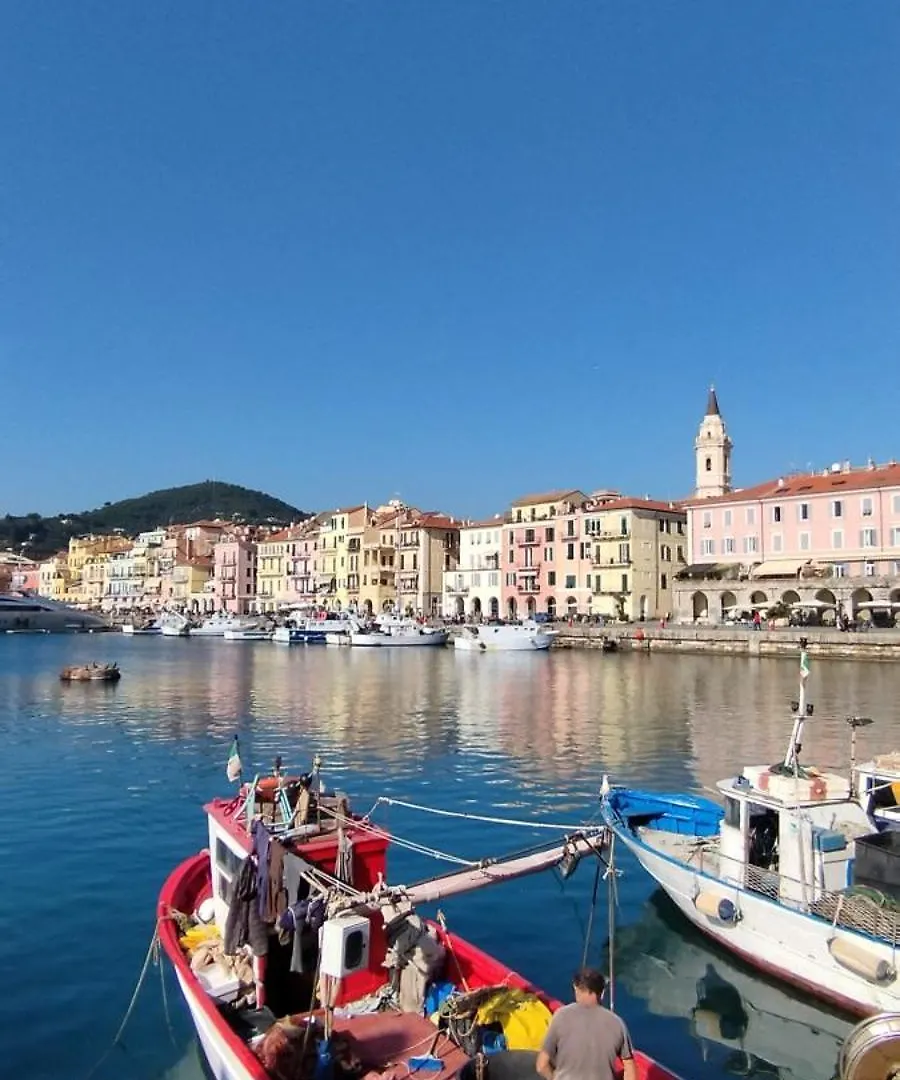 Appartamento Arte Imperia Italia